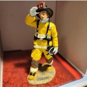 CORGI Chicago Firefighter 2005 Heroes Under Fire US59104 1:32 Scale Figures